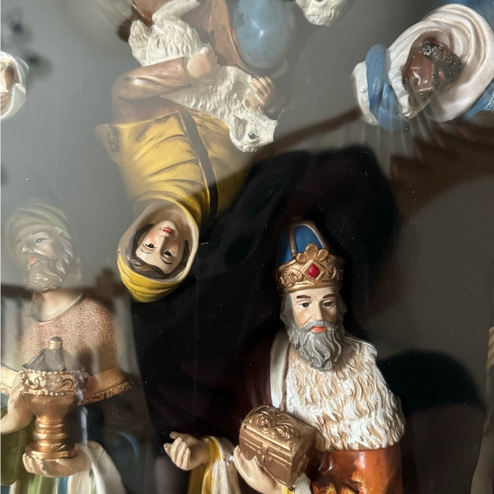 Nativity Scene The Promise of Christmas by Robert Stanley Deluxe 7 Piece Set new - Picture 6 of 11